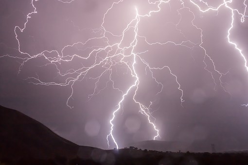 Lightning bolt